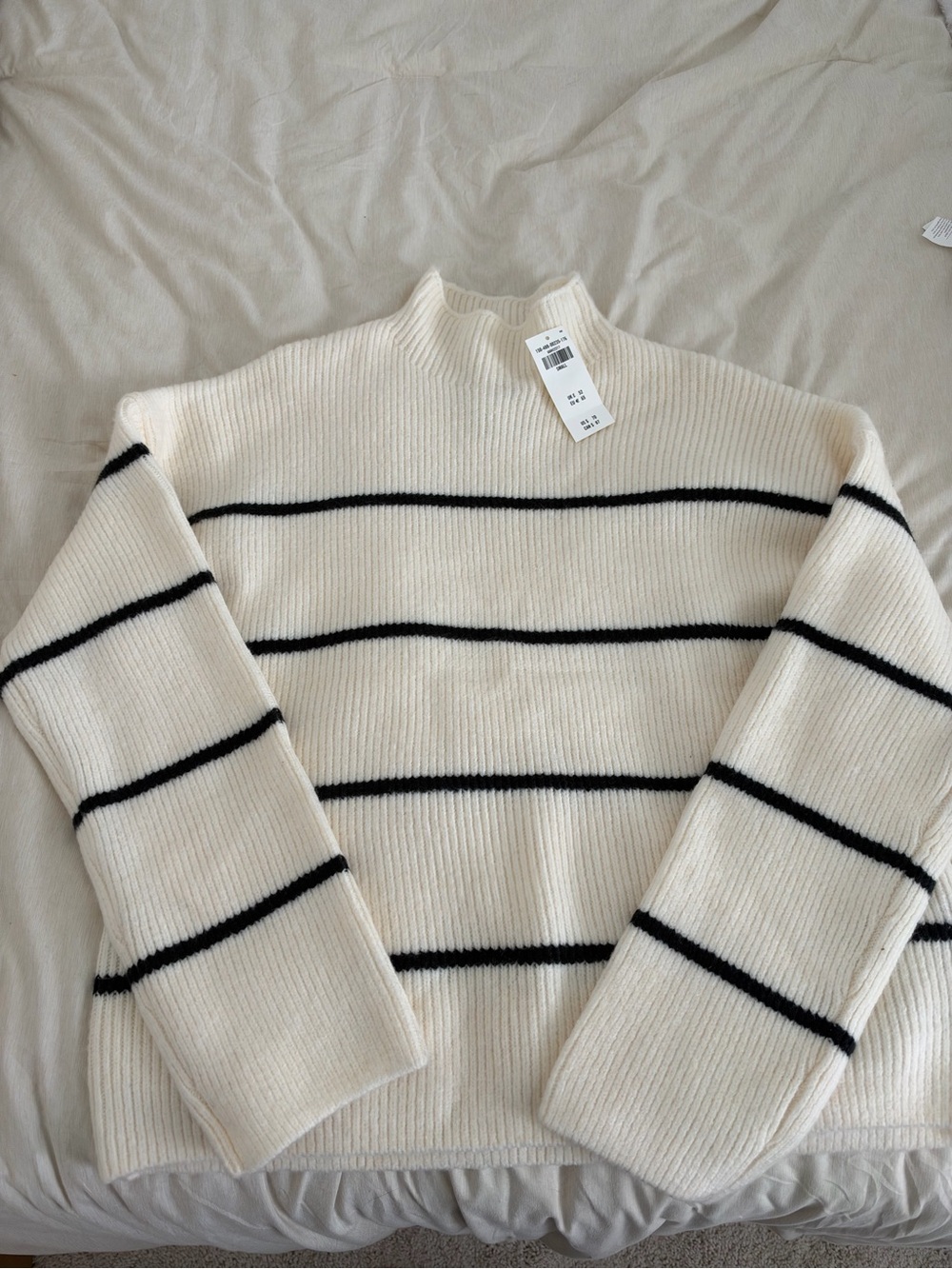 Abercrombie Cream Stripe Mock Neck Sweater